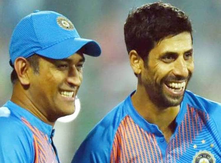 नेहरा ने बताया- धोनी और दादा की कप्तानी के स्टाइल में क्या था बड़ा अंतर