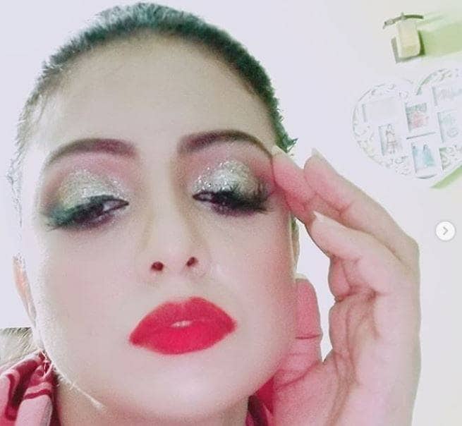 शमी की वाइफ ने 'दम मारो दम' गाने पर किया डांस, लोग बोले- रमजान में शर्म करो