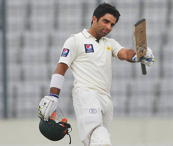 कोरोना की चपेट में पाक क्रिकेटर, पूर्व ओपनर तौफीक निकले पॉजिटिव