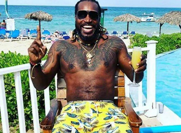 मस्ती करते नजर आए क्रिस गेल, इंस्टाग्राम पर शेयर किया ये फोटो