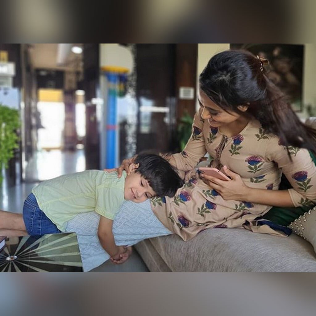 श्वेता तिवारी अपने बेटे के साथ
