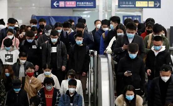 लॉकडाउन के नियमों में ढील कितनी खतरनाक? WHO ने दी चेतावनी