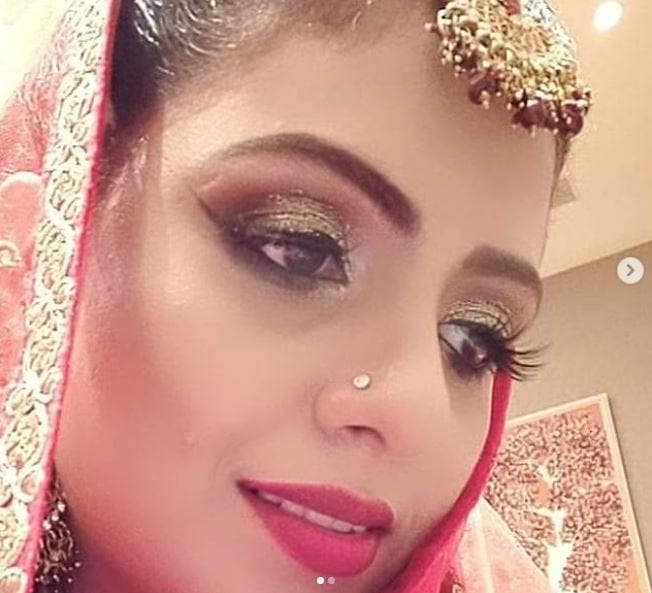 शमी की वाइफ ने 'दम मारो दम' गाने पर किया डांस, लोग बोले- रमजान में शर्म करो