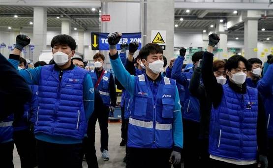 साउथ कोरिया में हुई कोरोना की वापसी तो निशाने पर आ गए समलैंगिक