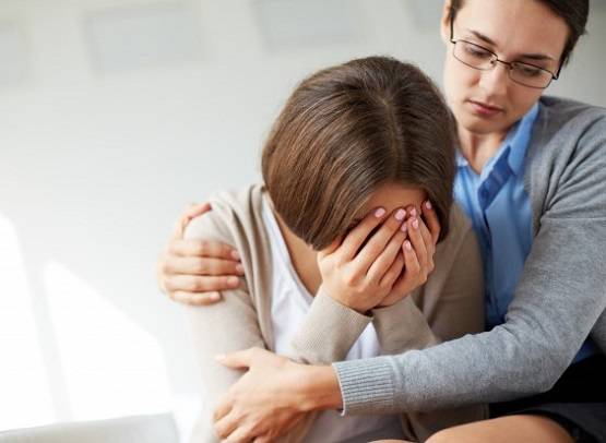 कोरोना त्रासदी: रेंट के बदले शारीरिक संबंध की डिमांड कर रहे मकान मालिक