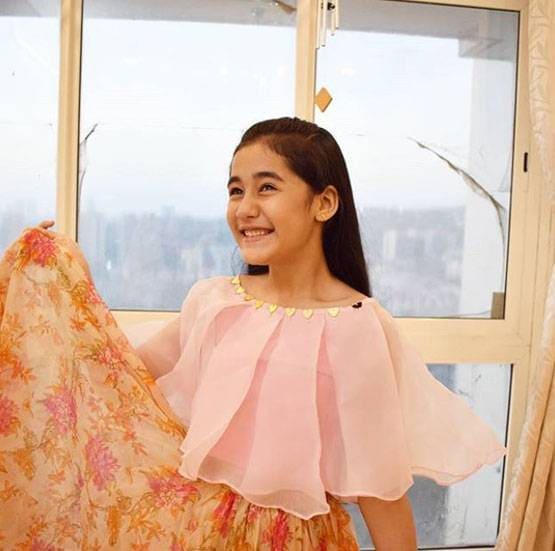 लॉकडाउन: ऑनलाइन पढ़ाई कर रहीं कुल्फी कुमार फेम आकृति, बताया पूरा शेड्यूल