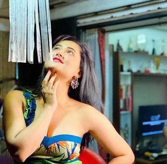 तंगहाली में बीता रश्मि का बचपन, कभी डांस क्लास के लिए नहीं थे 350 रुपये