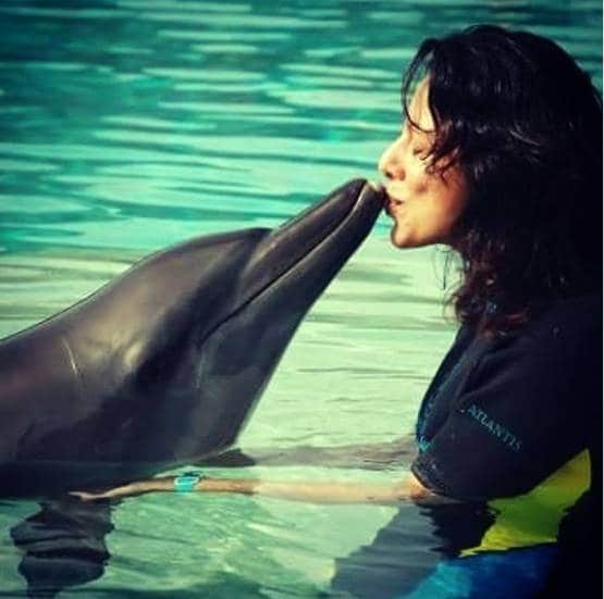 90s में बोल्ड एड कर सुर्खियों में आई थीं पूजा बेदी, हुआ था डीडी पर बैन