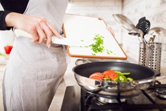 WHO ने पहली बार खान-पान पर जारी की गाइडलाइन, पढ़ें