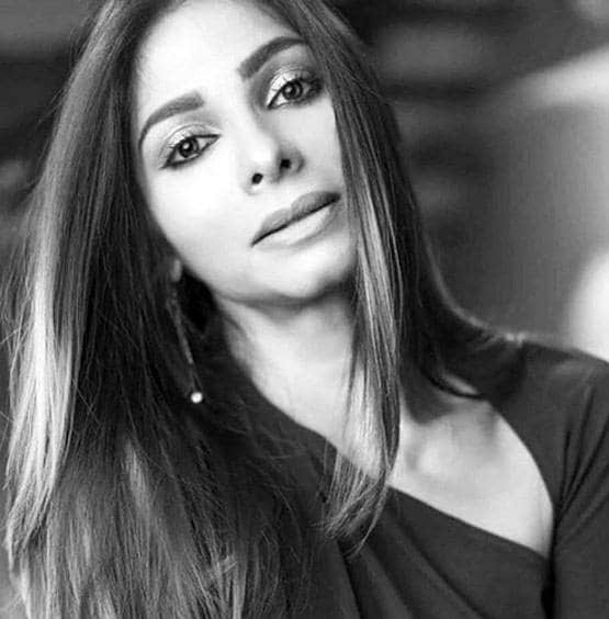 तनीषा मुखर्जी ने दी महाराष्ट्र दिवस की बधाई, मराठी मुलगी लुक में दिखीं