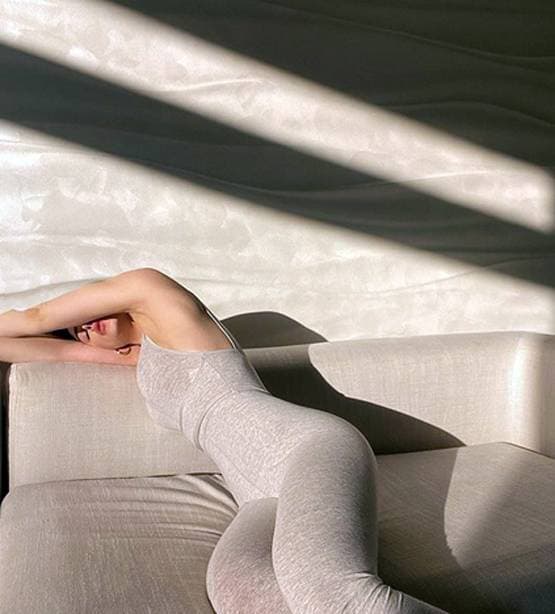 बेटे को पैंपर करती दिखीं एमी जैक्सन, वायरल हुआ एक्ट्रेस का बोल्ड अंदाज