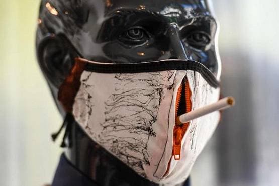 कोरोना से बचाती है सिगरेट: भ्रम पालने से पहले देख लें मौत के आंकड़े