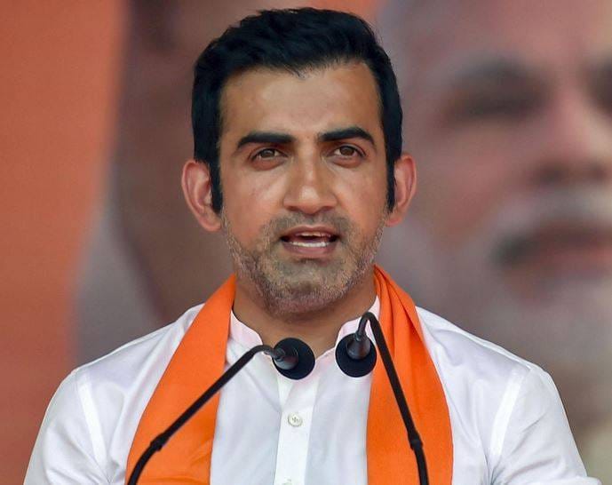 गंभीर ने आफरीदी को दिया जवाब,  इमरान खान-बाजवा को कहा 'जोकर'