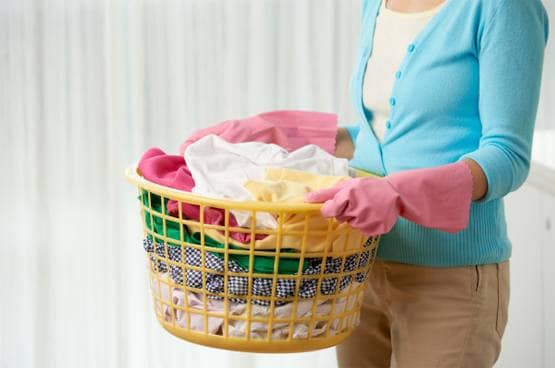 घर में रहकर भी कोरोना से बचाव जरूरी, बदल लें ये 5 आदतें