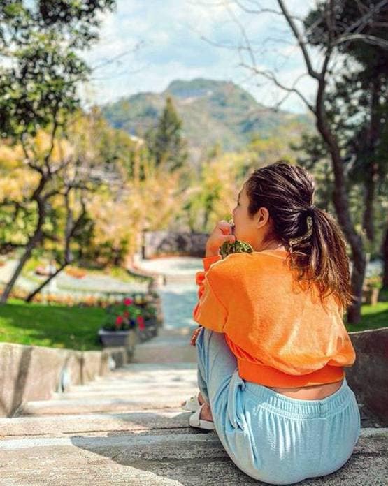 लॉकडाउन के बाद आदित्य नारायण का साथ चाहती हैं नेहा कक्कड़? शेयर की तस्वीर