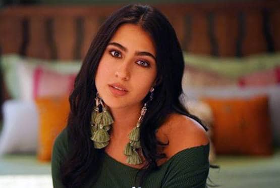 बचपन की दोस्त संग सारा अली खान की Unseen तस्वीरें, हो रहीं वायरल