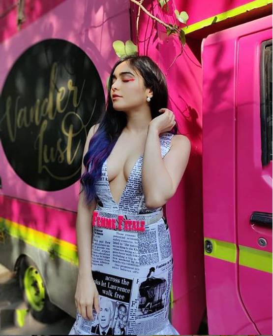 डेब्यू मूवी हिट तब भी नहीं बना करियर, लुक्स के चलते चर्चा में ये एक्ट्रेस