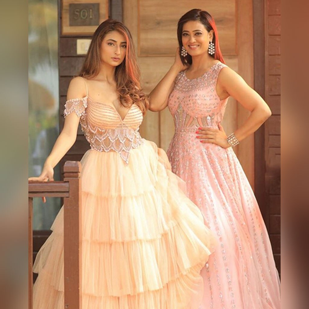 श्वेता तिवारी अपनी बेटी के साथ