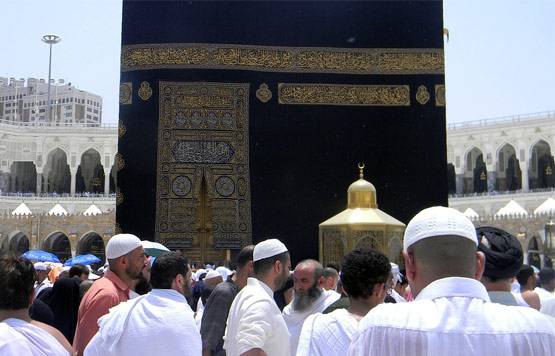 इस देश में इमाम बोले- मुस्लिमों का कुछ नहीं बिगाड़ पाएगा कोरोना, डॉक्टर परेशान