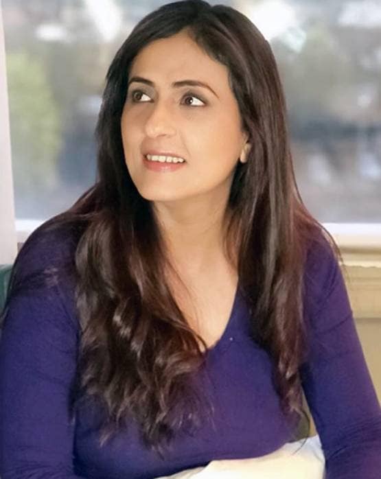 श्रीकृष्णा की यशोदा कन्नड़ सिनेमा में हैं प्रोड्यूसर, कितना बदल गया लुक?