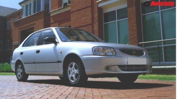 बाइक की कीमत पर खरीदें कार, माइलेज शानदार और कोरोना रहेगा दूर!