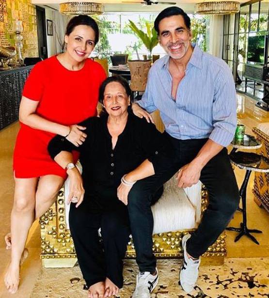 जया बच्चन से शर्मिला टैगोर तक, ये हैं बॉलीवुड एक्ट्रेसेज की सुपरकूल सास