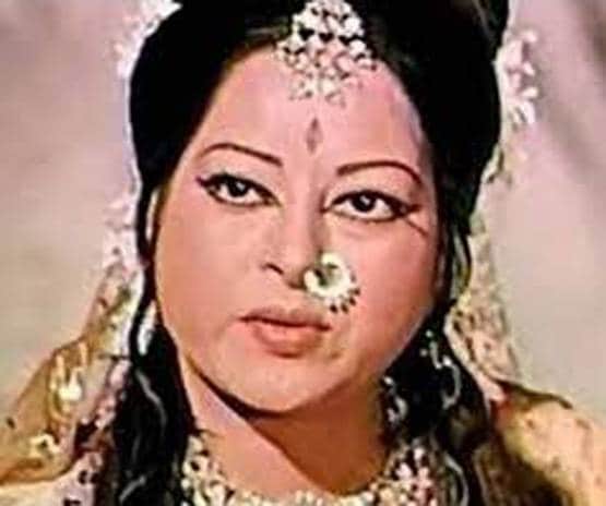 पर्दे पर संतोषी मां के रोल से मशहूर हुईं ये एक्ट्रेस, ताउम्र रहा इस बात का गम