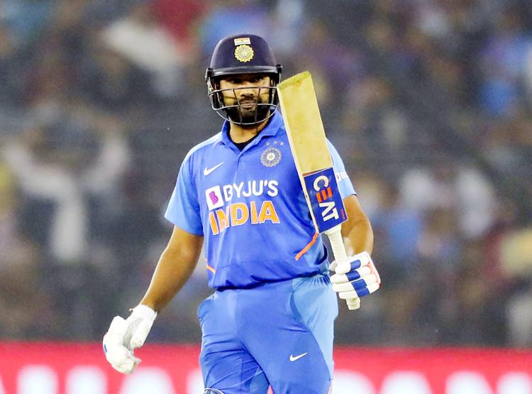 रोहित बोले- धोनी की बात नहीं मानता तो वनडे में 200 नहीं जड़ पाता