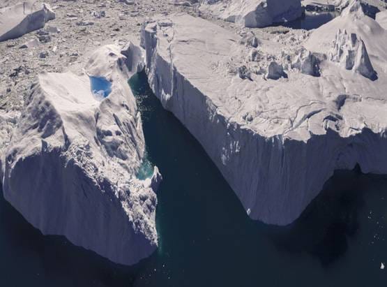 अपनी जगह से खिसकता जा रहा है 'North Pole', कनाडा से साइबेरिया पहुंचा