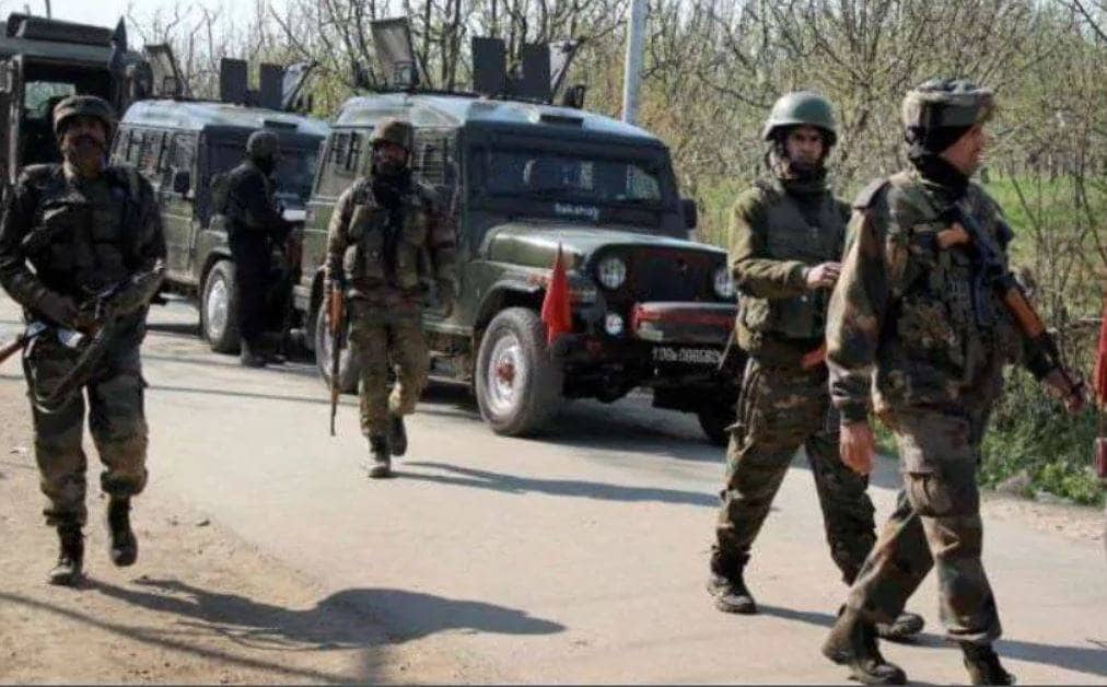 कैसे एक टीचर से हिज्बुल का टॉप कमांडर बन गया आतंकी रियाज नायकू