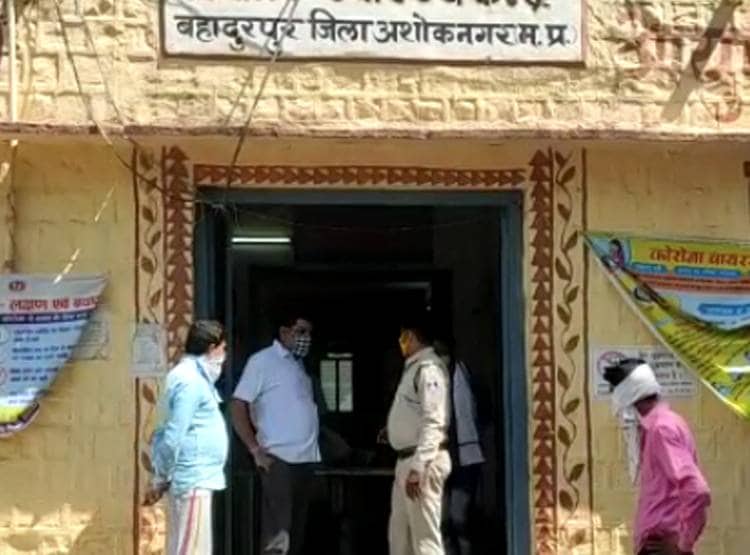 थाने में बगैर मास्क आने पर रोका तो युवक ने काटा कॉन्स्टेबल का कान