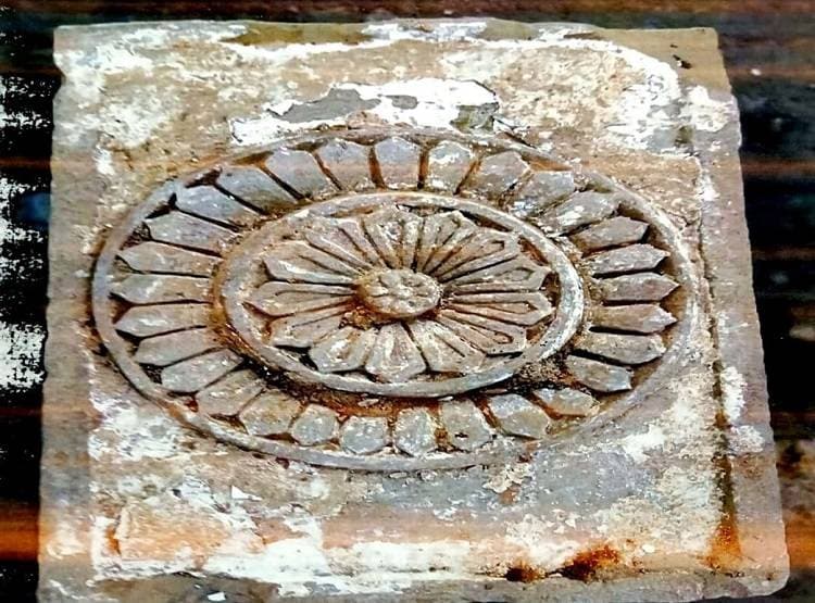 राम मंदिर निर्माण से पहले समतलीकरण, मिल रहीं प्राचीन मूर्तियां और शिवलिंग