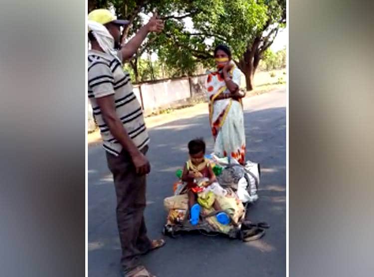 बेटी के लिए बनाई बाल बियरिंग की हाथ गाड़ी, 800 किमी खींचकर पैदल चला मजदूर
