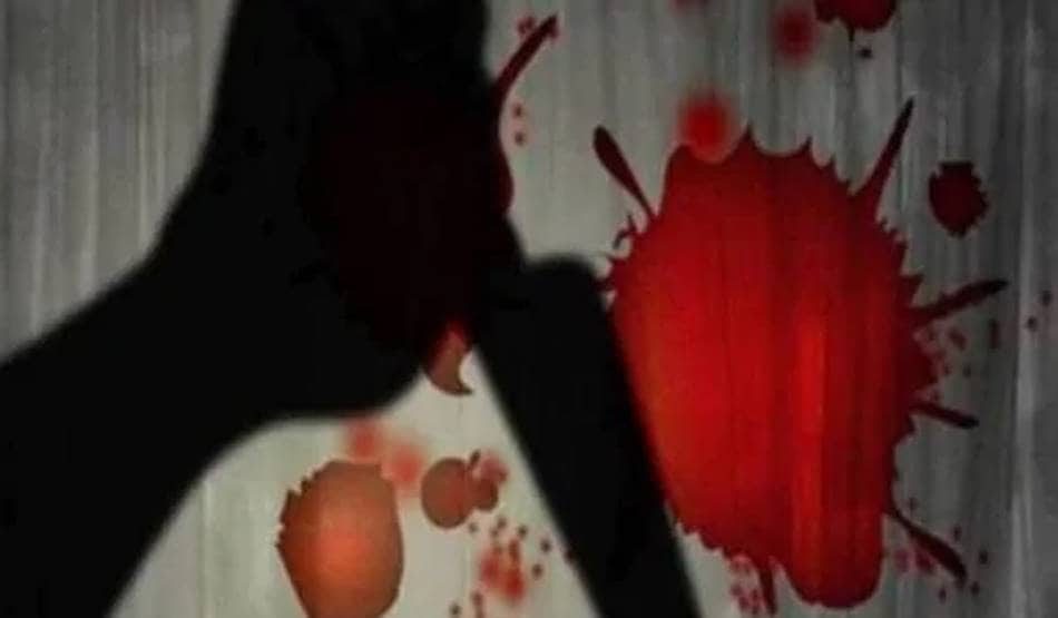 युवक ने ब्लेड से काटा प्राइवेट पार्ट, डॉक्टरों से बोला- मुझे किन्नर बनना है