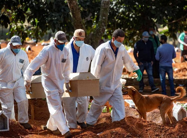 इस देश में कोरोना ने तोड़ा हर रिकॉर्ड, एक दिन में 33000 से ज्यादा केस