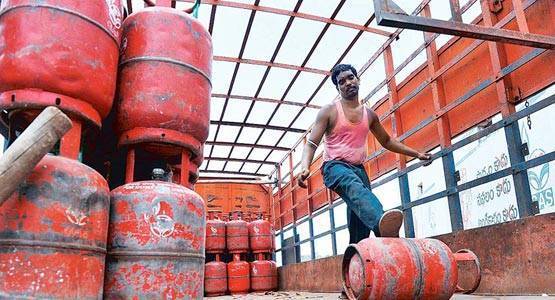 7.10 करोड़ एलपीजी ग्राहक