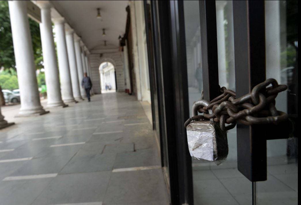 कर्फ्यू में ढील, खुलेंगे होटल-सैलून, जानें- लॉकडाउन 5.0 की शर्तें