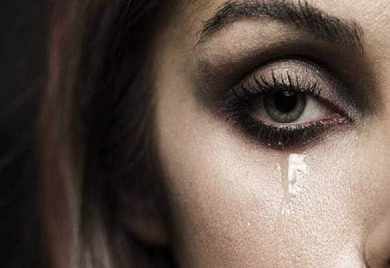 कोरोना त्रासदी: रेंट के बदले शारीरिक संबंध की डिमांड कर रहे मकान मालिक