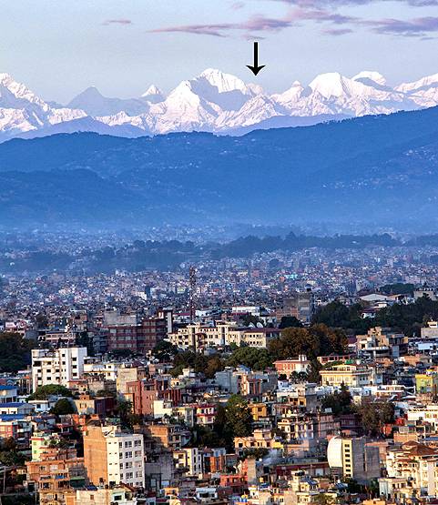 लॉकडाउन का कमाल, वर्षों बाद काठमांडू से दिखा माउंट एवरेस्ट!