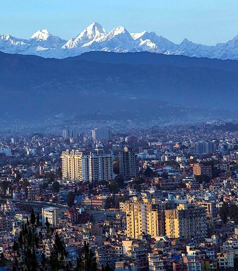 लॉकडाउन का कमाल, वर्षों बाद काठमांडू से दिखा माउंट एवरेस्ट!