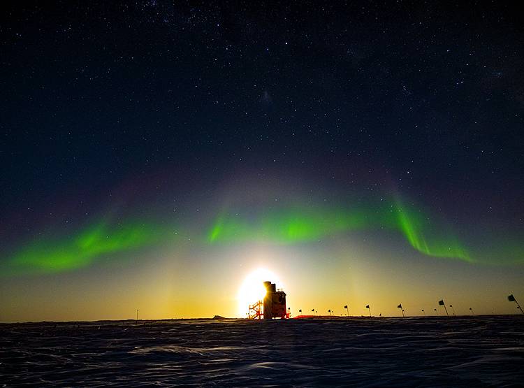 नासा की 'अनीता' ने खोजा दूसरा ब्रह्मांड, यहां उल्टा चलता है समय!