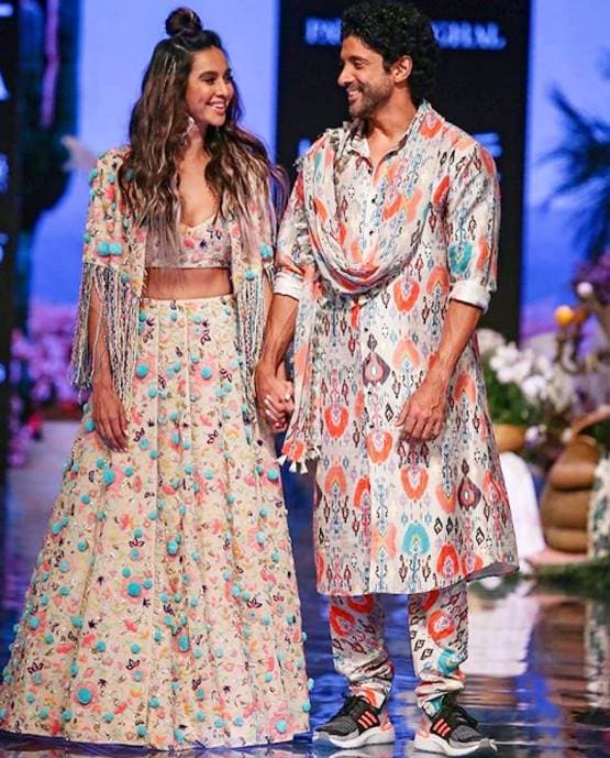 फरहान-शिबानी का जैम सेशन, कपल ने साथ में गाया हॉलीवुड सॉन्ग