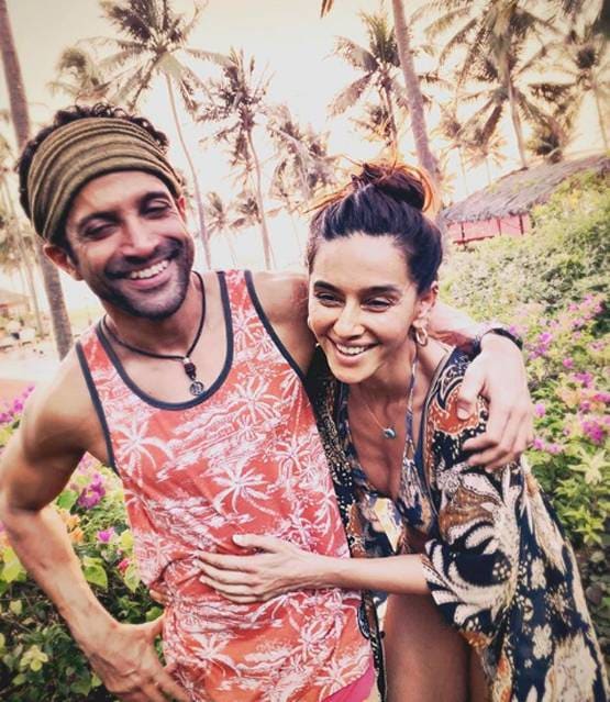 फरहान-शिबानी का जैम सेशन, कपल ने साथ में गाया हॉलीवुड सॉन्ग