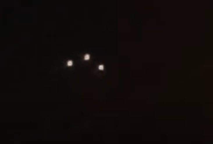 अज्ञात UFO वीडियो के बाद अमेरिका के आसमान में दिखा अजीब नजारा