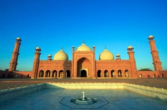 ईद: ये हैं दुनिया की पांच सबसे खास और खूबसूरत मस्जिदें