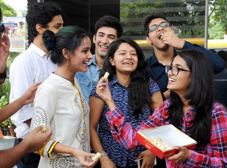 Bihar Board 10th Result: सेकेंड डिवीजनर सबसे ज्यादा, देखें पूरा रिजल्ट