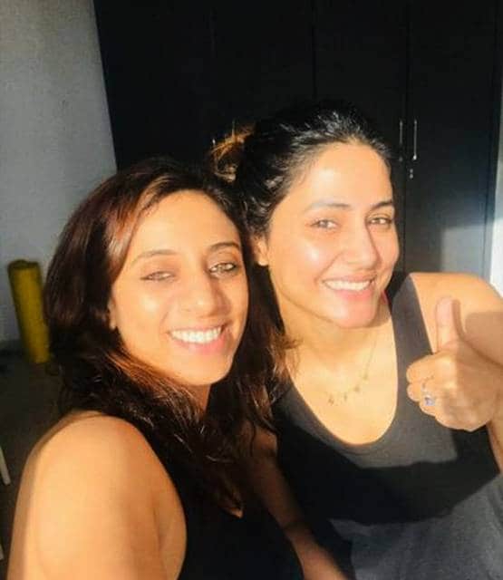 लॉकडाउन में हिना खान का वर्कआउट, शेयर की सनकिस्ड फोटो