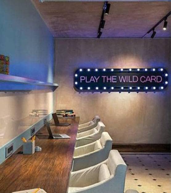 मुंबई के पॉश इलाके में बना है कंगना रनौत का ऑफ‍िस, देखें इनसाइड फोटोज