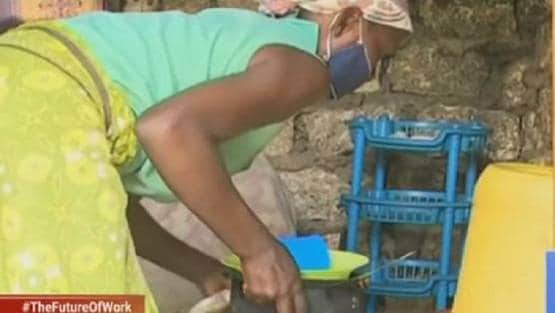 कोरोना संकट: पत्थर उबालकर दिलासा देती रही मां, थककर सो गए भूखे बच्चे!