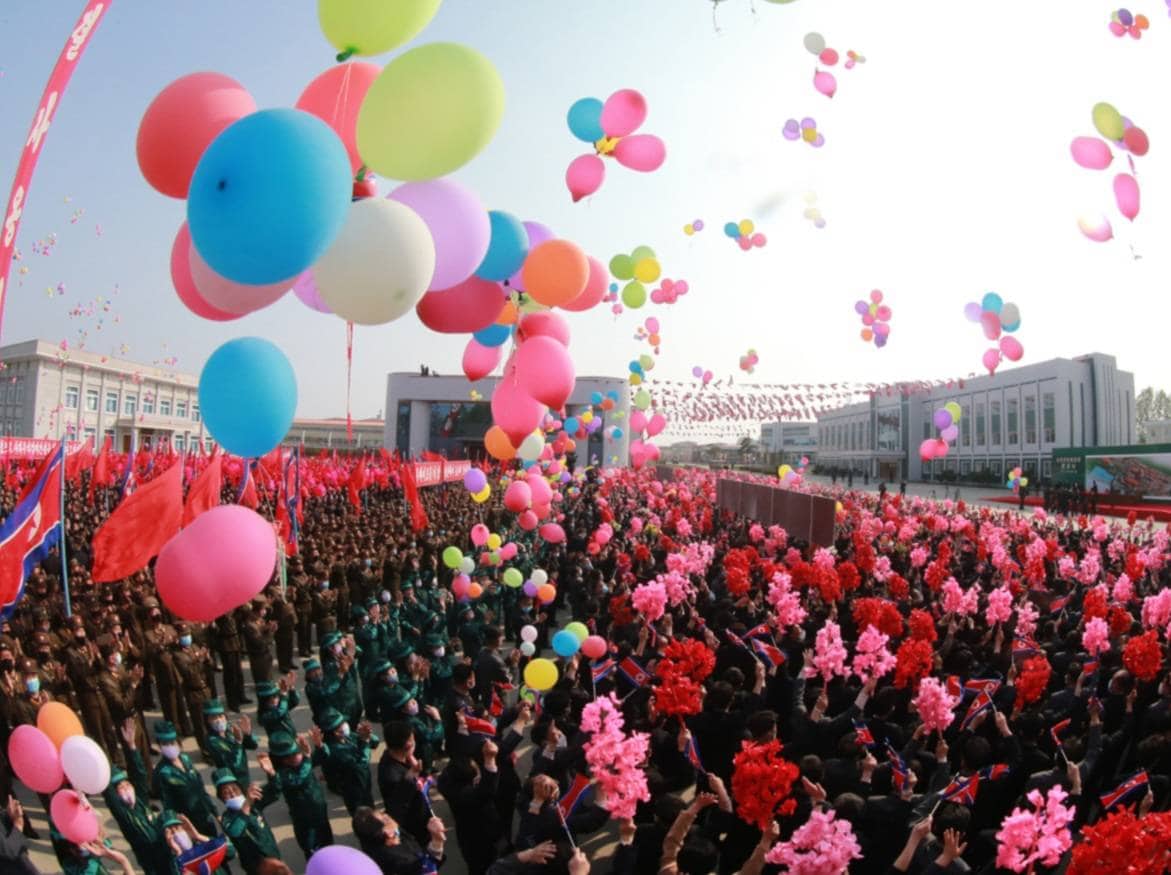 किम जोंग उन को लेकर सभी अफवाहें खारिज, सामने आए, तस्वीरें वायरल